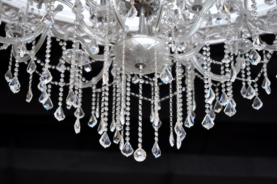 Photo Crystal glass chandelier