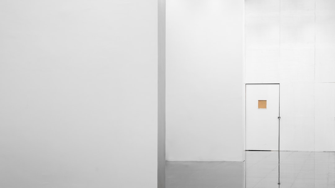 Photo closet lighting